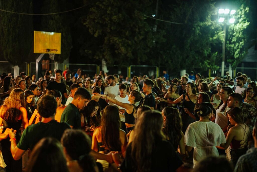 &Pi;&omicron;&lambda;&iota;&tau;&iota;&sigma;&tau;&iota;&kappa;ό&sigmaf; &Sigma;ύ&lambda;&lambda;&omicron;&gamma;&omicron;&sigmaf; &Kappa;&rho;&omicron;ύ&sigma;&tau;&alpha; &laquo;&Gamma;&iota;&omicron;&rho;&tau;ή &Alpha;&mu;&upsilon;&gamma;&delta;ά&lambda;&omicron;&upsilon;&raquo;